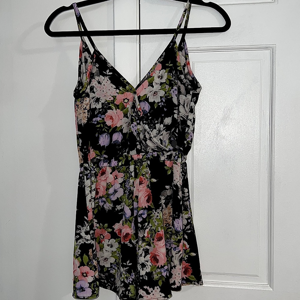 Floral Windsor Romper short